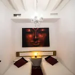 Sh Casa Buda. Gran En El Centro. Apartman