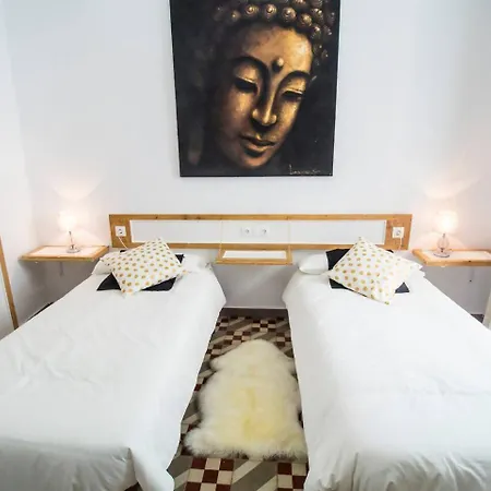 Sh Casa Buda Gran En El Centro * 加的斯